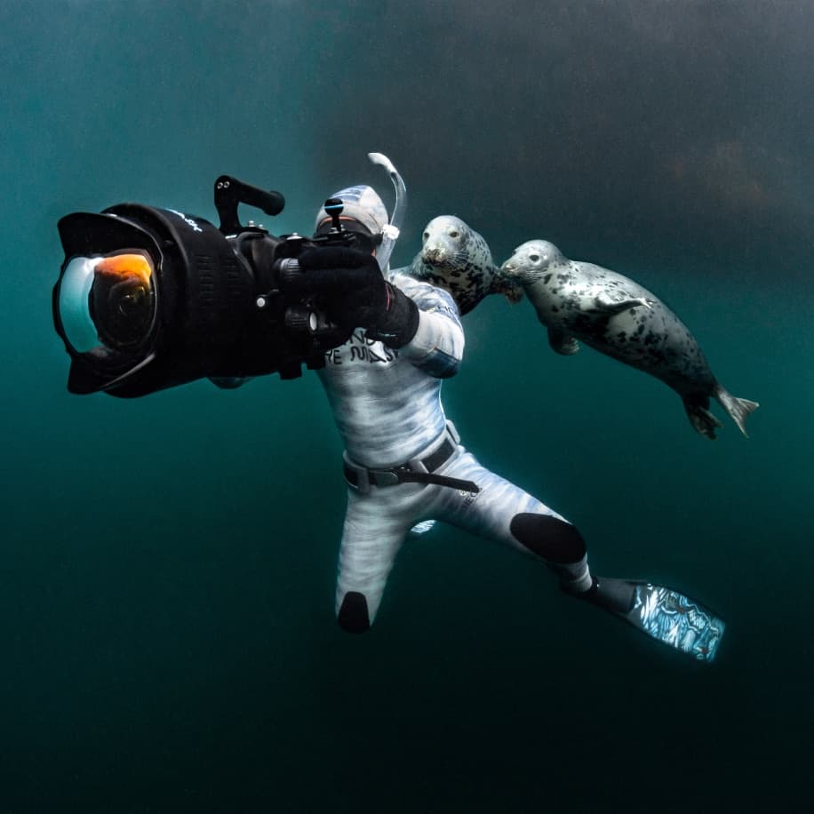 Underwater filming